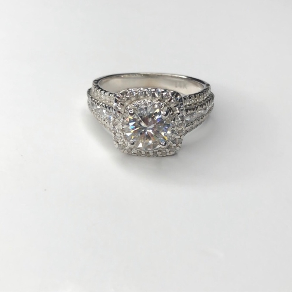 2.00Ct White Moissanite Halo Ring Size 4.75